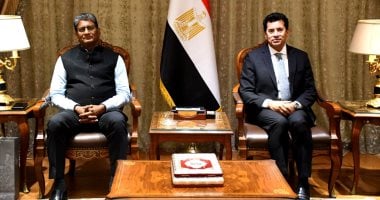 وزير الشباب والرياضة يبحث سبل التعاون المشترك مع سفير الهند في القاهرة 2025