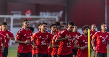 تجهيزات داخلية وتمارين متخصصة للحراس.. الأهلي يواصل تحضيراته لمواجهة سيراميكا (صور)